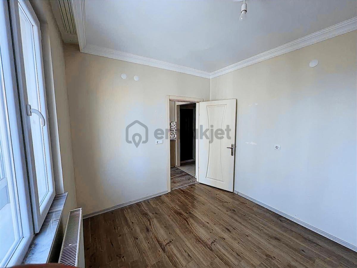 Özyalçın'dan Eğriköprü Mahallesinde Kiralık 1+ 1 Daire - 15