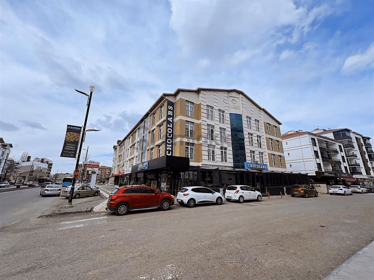 Özyalçın Emlaktan Bağdat Caddesinde Kiralık Eşyalı 2+1 Daire - 3