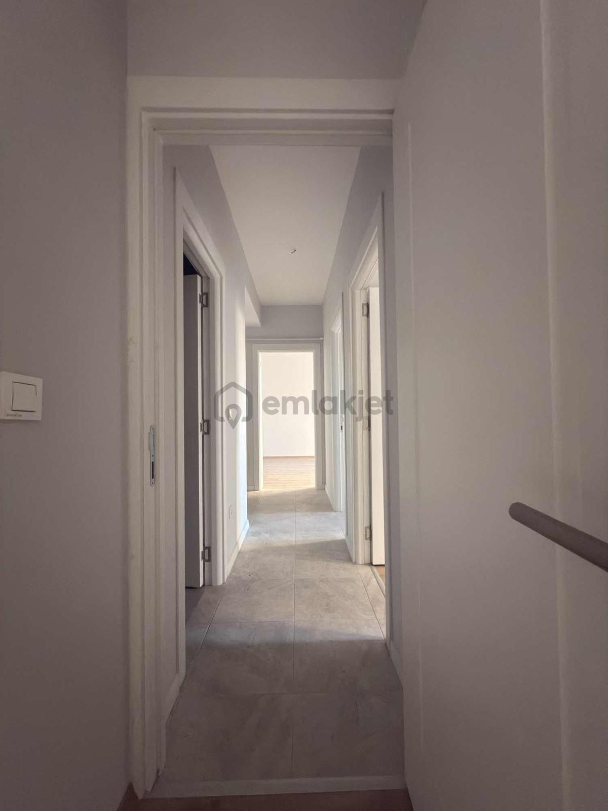 Focus Emlak - Pendik Çamçeşme'de Site İçinde Satılık 2+1 Daire - 23