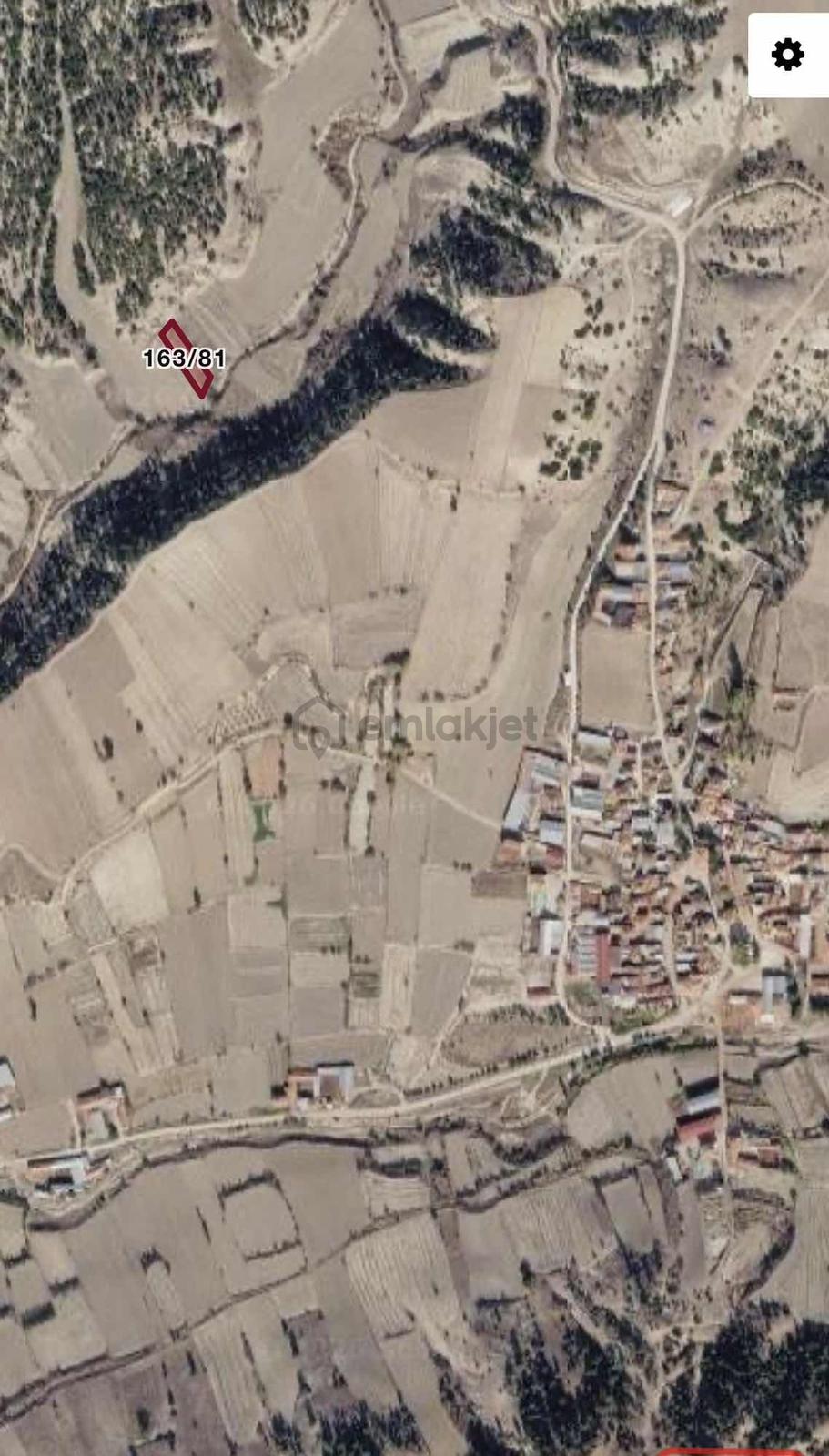 Burdur İğdeli'de 900 M2 Tarla - 2