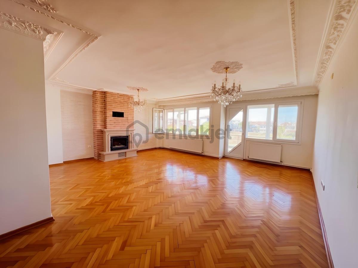Çamlıçay'da Denize 320 M Mesafede Kiralık 3+1 Daire - 8