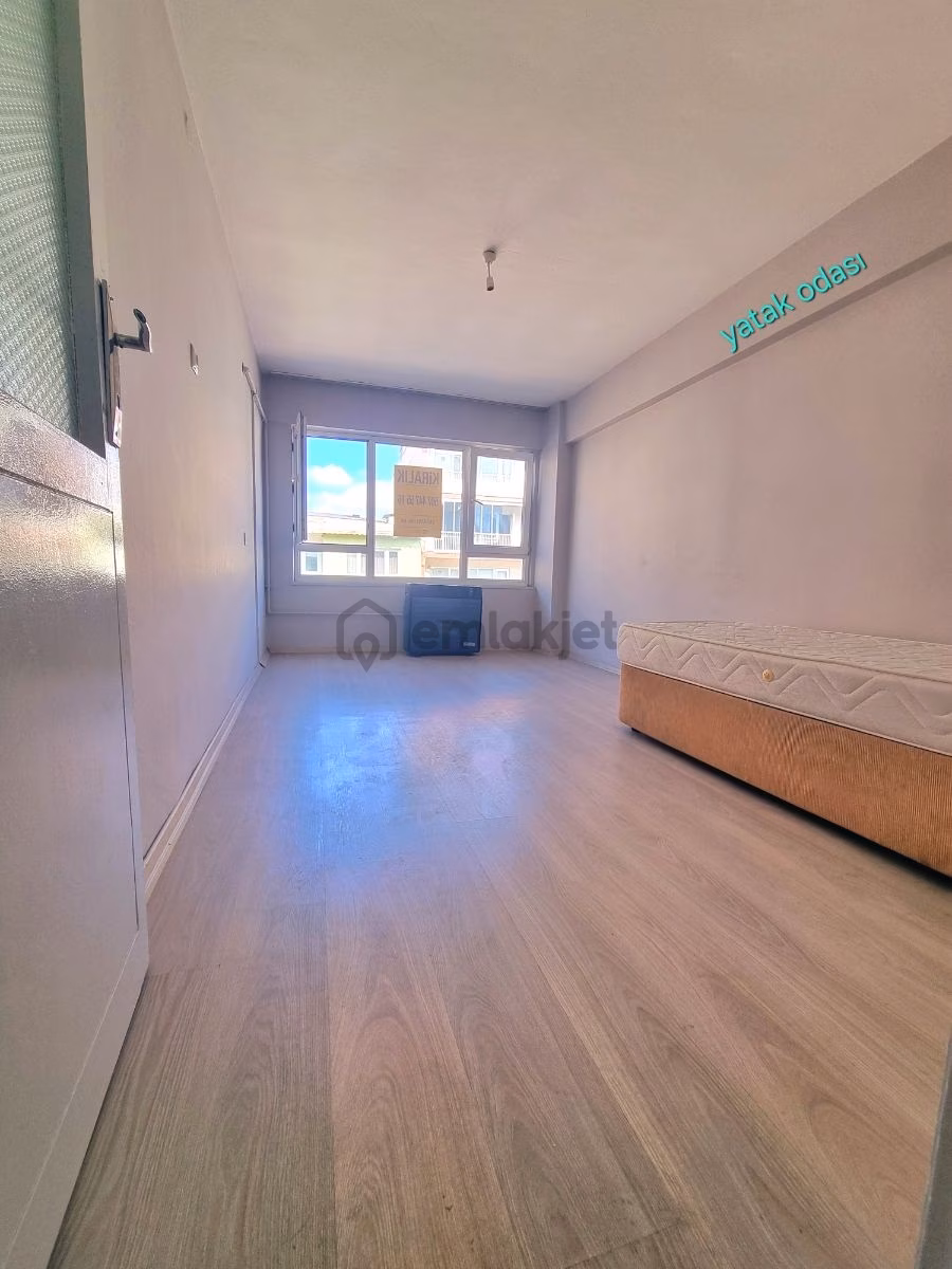 Metroya 2 Dk Cadde Üzeri Ara Kat Balkonlu 2+1 Kiralık Daire - 14
