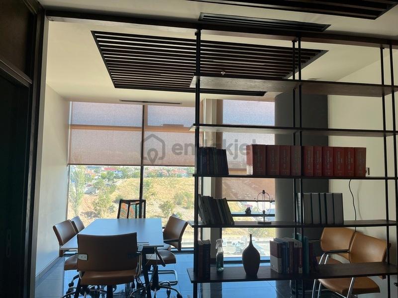 1071 Usta Plaza'da 1+1 Eşyalı Kiralık Ofis - 4