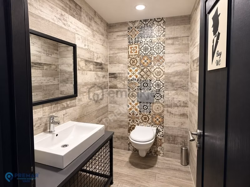 Ayşe Ateş'ten 250 M2 Kiralık Dükkan - 8