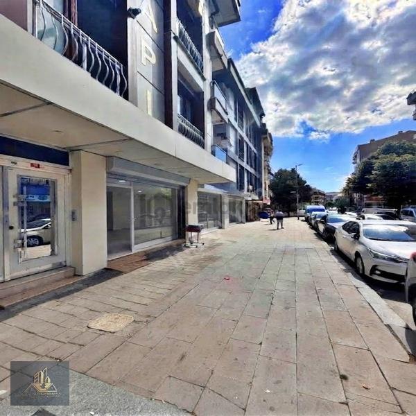Güzelyurt Mahallesin'de Metrobüse 5'dk Mesafe Satılık 2+1 Daire - 13