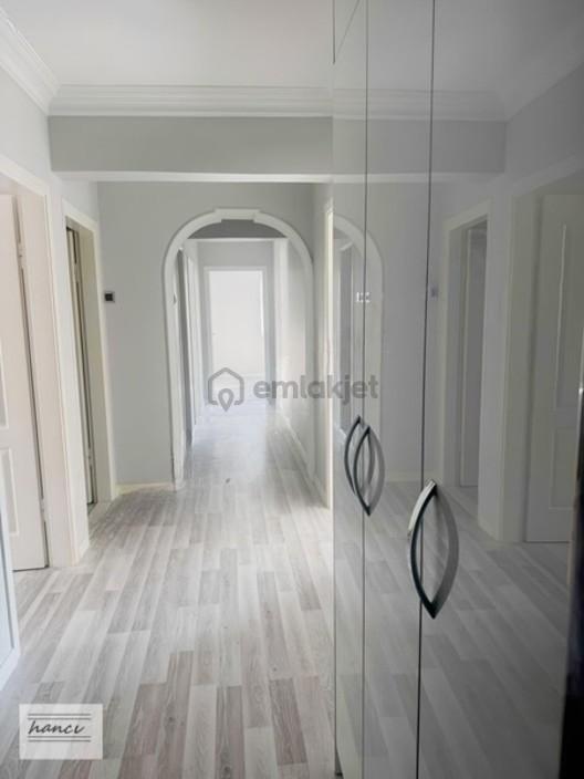 İhsaniye Tuna Caddesi Satılık Bakımlı Daire - 13