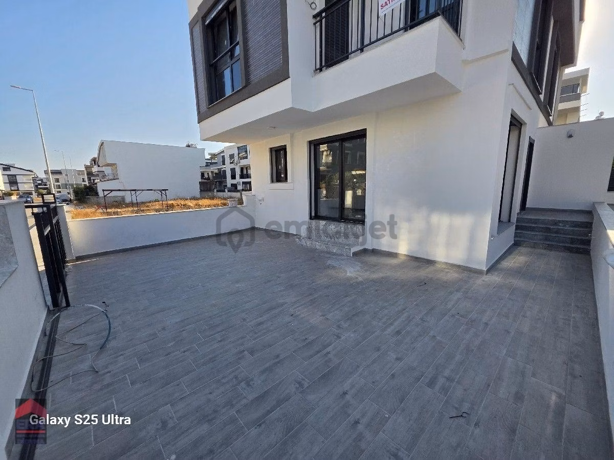 💥🏡 Didim Efeler Mahallesi’nin Göbeğinde 3+1 Müstakil Triplex Villa - 7