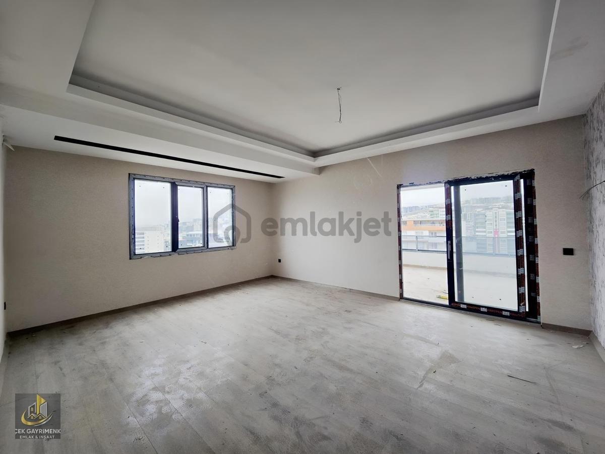 Milas Evlerinde Satılık Ultra Lüx 5+1 Daire - 27
