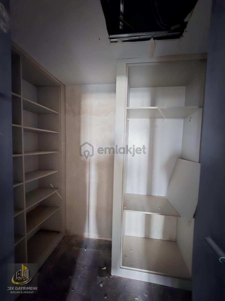 Milas Evlerinde Satılık Ultra Lüx 5+1 Daire - 34