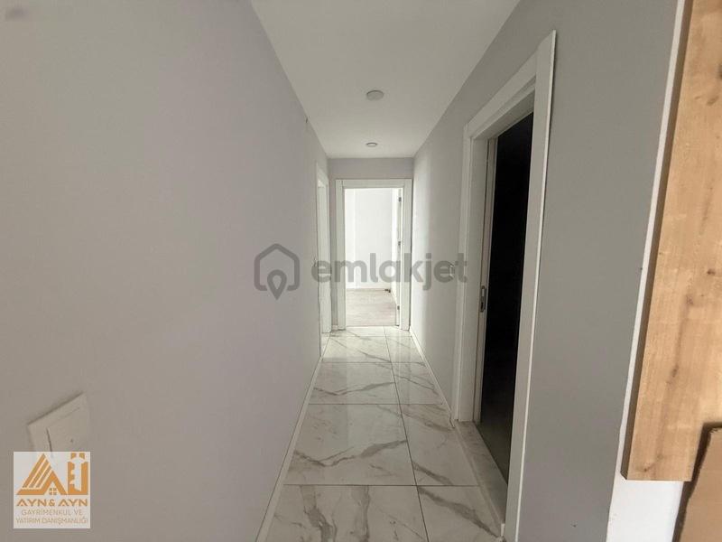 Menemen Asarlıkta 3+1 Kiralık Daire - 14