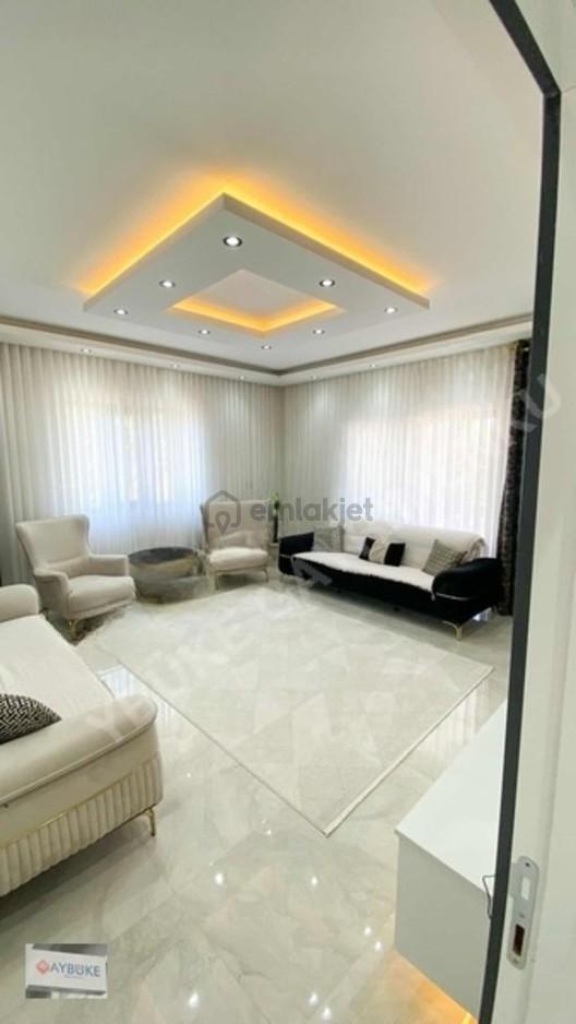 Alcı Mahallesi'de 200 M2 3+1 Lüks Villa - 14