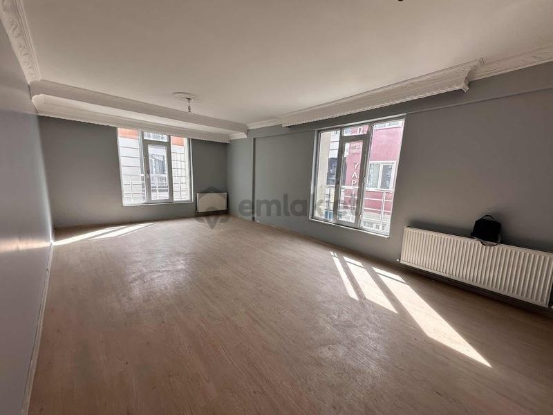 İks Emlaktan Kiralık 3+1 Daire Ara Kat - 11