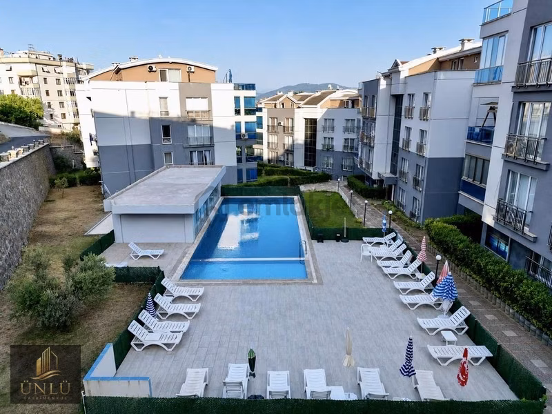 Emre Ünlü'den Olive Garden Life'ta Full Eşyalı 4.5+1 Dubleks