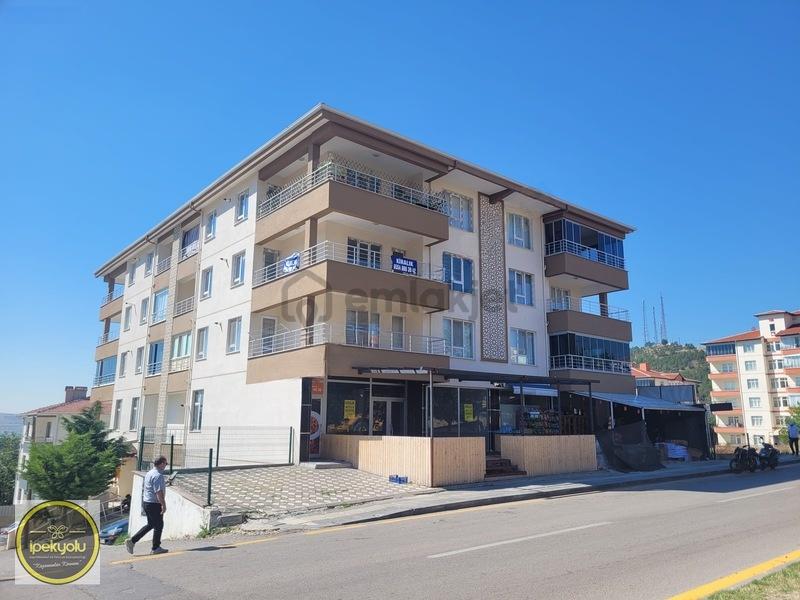 İpekyolundan Cadde Üstü 340 M2 Kiralık Dükkan - 6