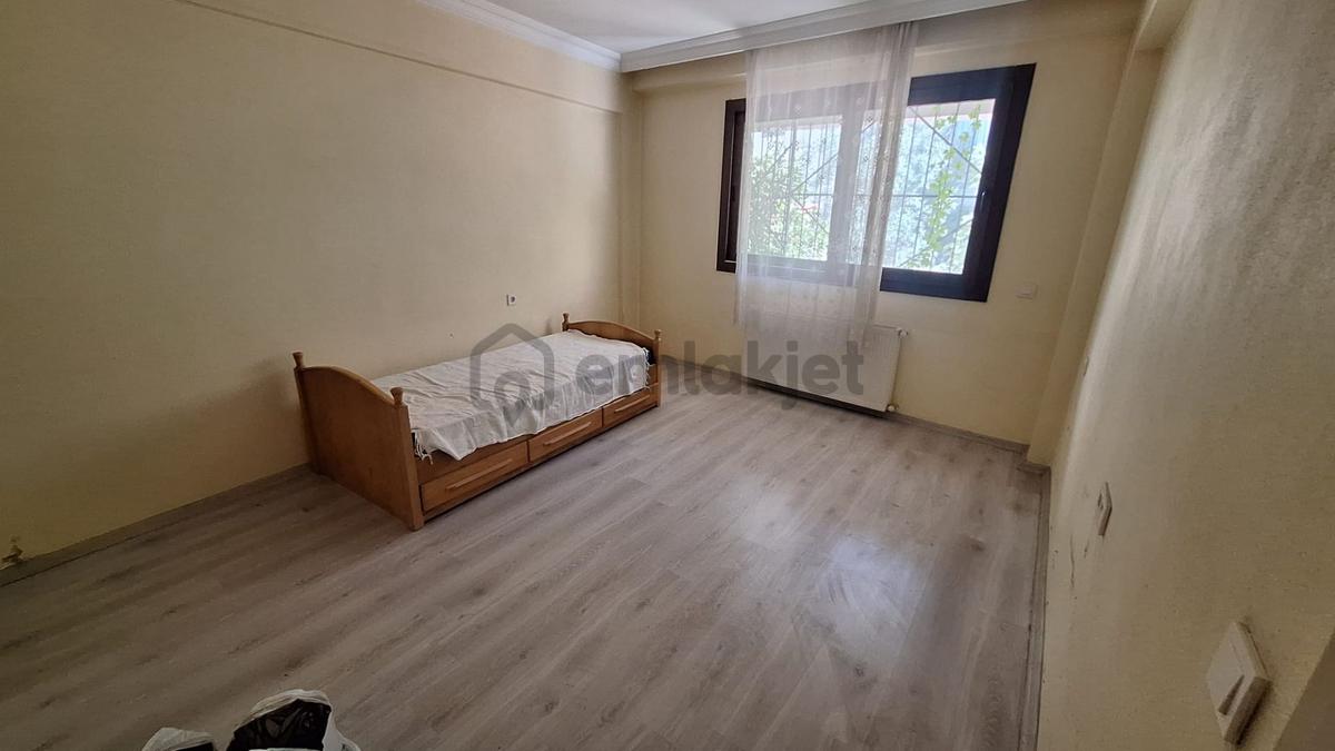 Akıncılar Mah. Ebeveyn Banyolu 3+1 Kiralık Daire - 11