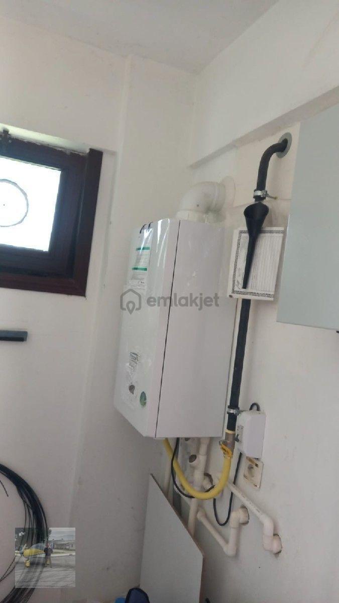 Göl Manzaralı Villa Satılık... - 30