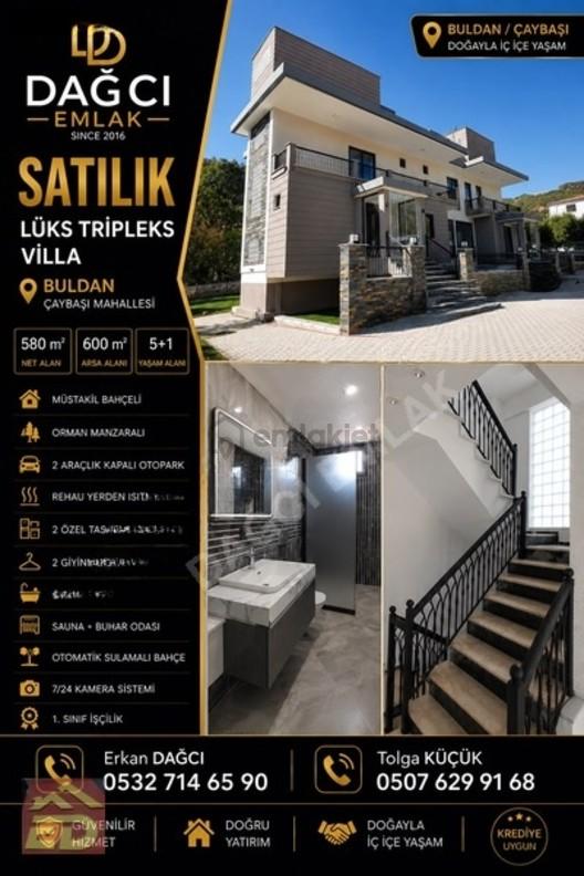 Buldan'da Doğayla İç İçe 9+2 Satılık Tripleks Villa