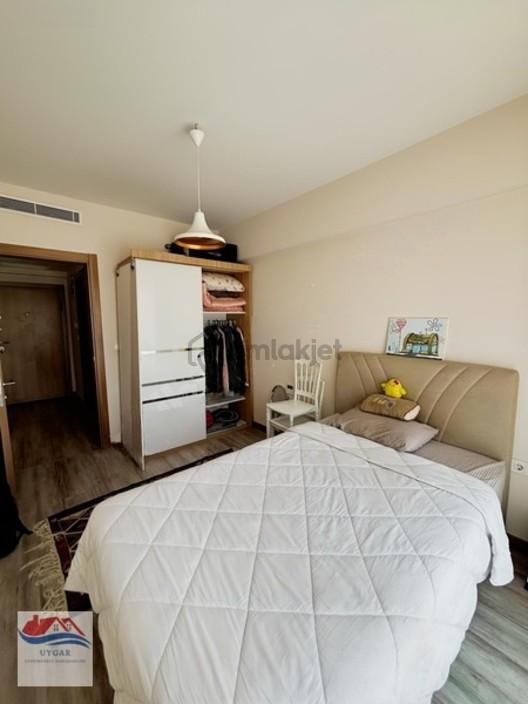 Çiğli Marka 333 Sitesi'nde Havuz Manzaralı 1+1 - 16