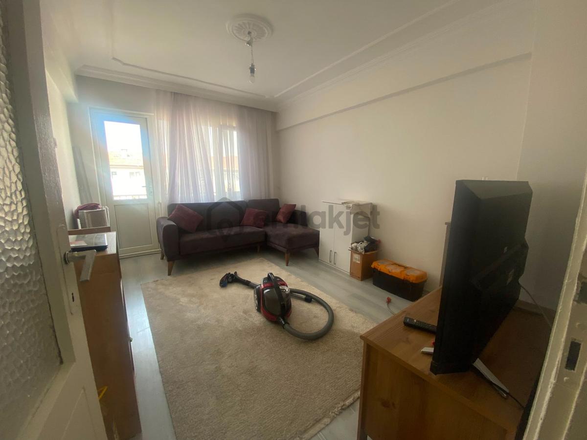Bursa Emirsultan Cadde Üzeri 2+1 85m2 3.kat Kat Mülkiyetli - 12