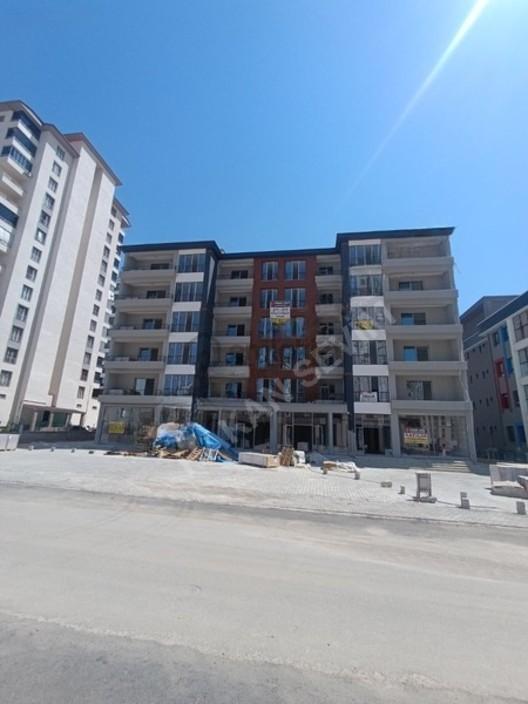Vadi Maldia'dan Karakavak'ta Satılık 2+1 Ofis!!!