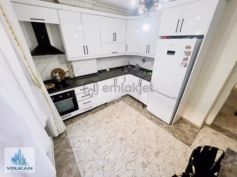 Cebeci Mah 3 Kat 2+1 90m2 8 Yıllık Lüks Daire - 7