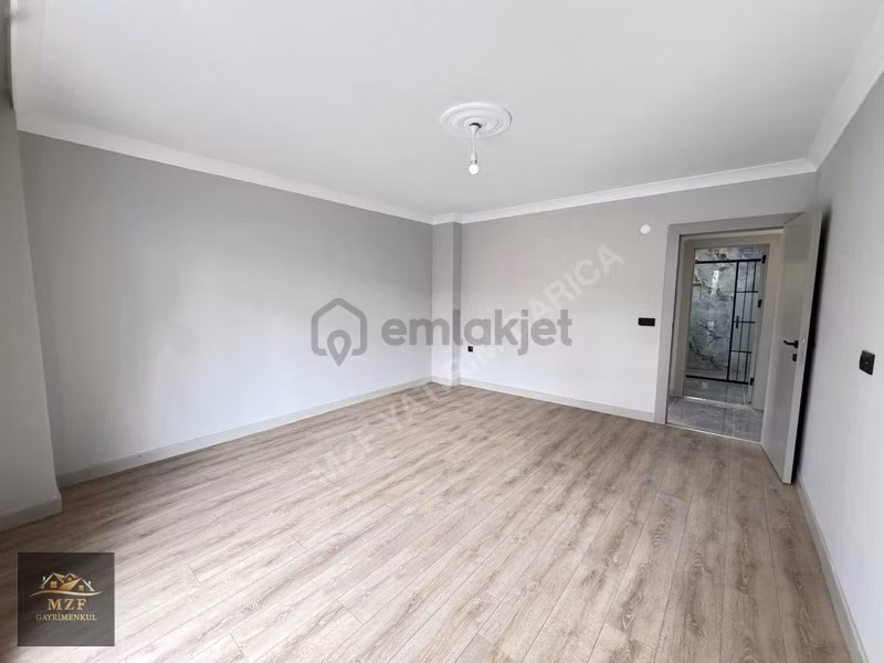 Bayramoğlu Sahile Yakın 3+1 Bahçe Dublex - 17