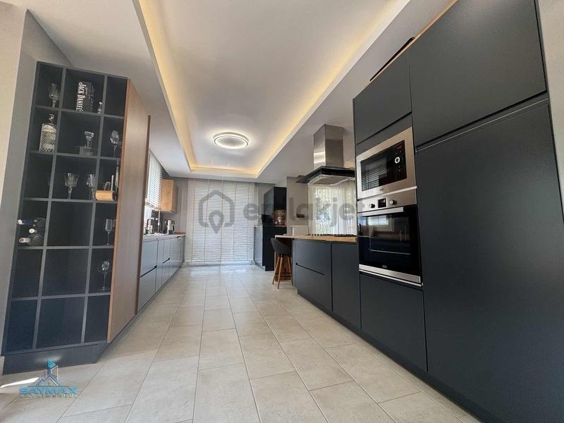 Sağlıkkent Sit-706m2 Net Arsalı 7+1 Satılık Tripleks Villa - 5