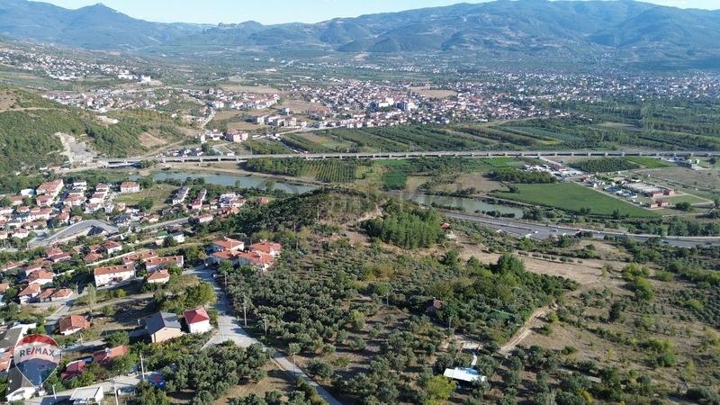 Geyve Düzakçaşehir Çift Cephe Resmi Yol 1.20 Emsal 3 Kat İmarlı. - 17