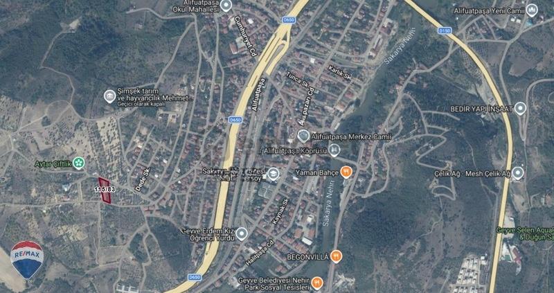 Geyve Düzakçaşehir Çift Cephe Resmi Yol 1.20 Emsal 3 Kat İmarlı. - 4