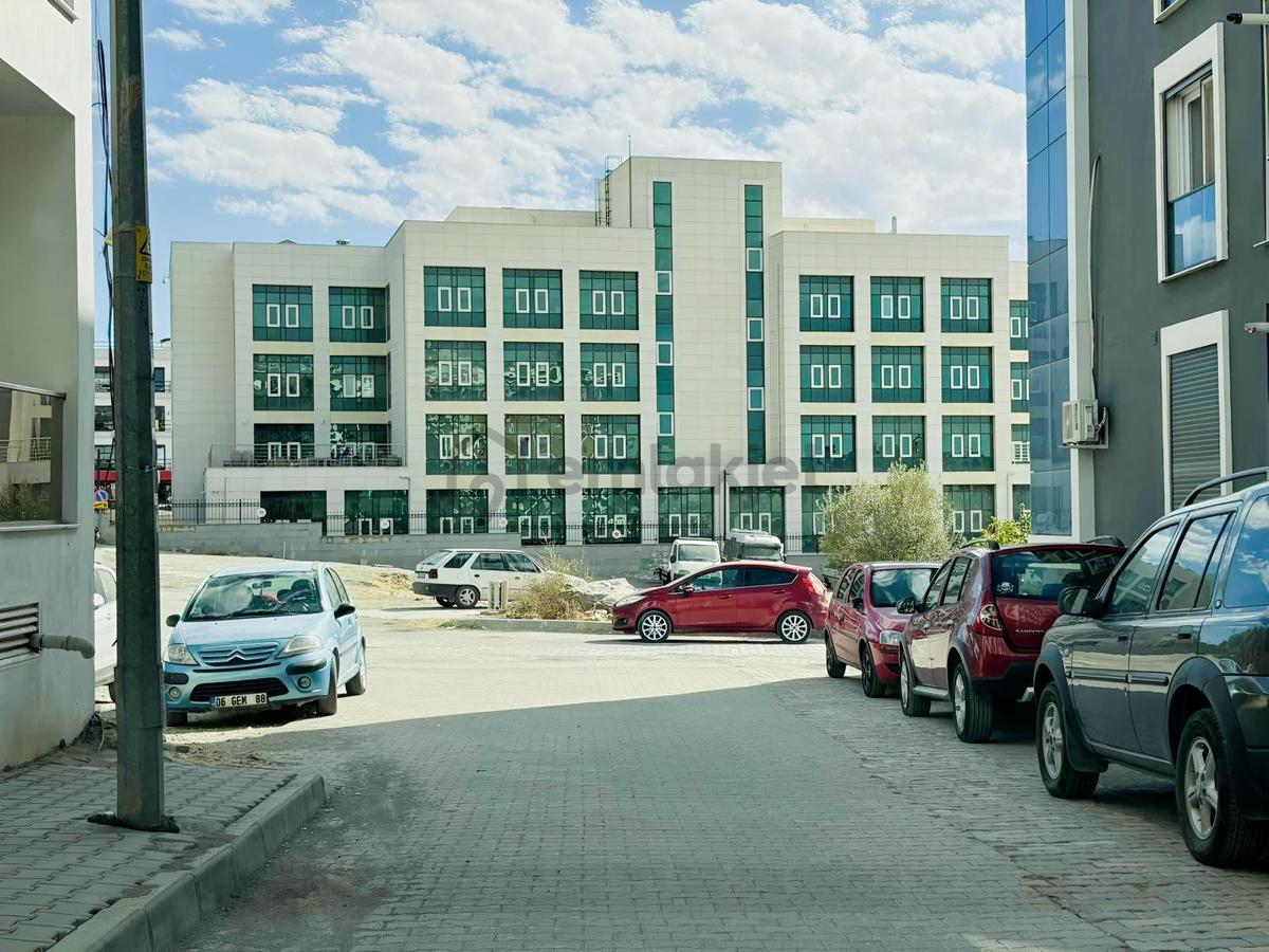 Seferihisarda 1+1 Ara Kat Daire - 9