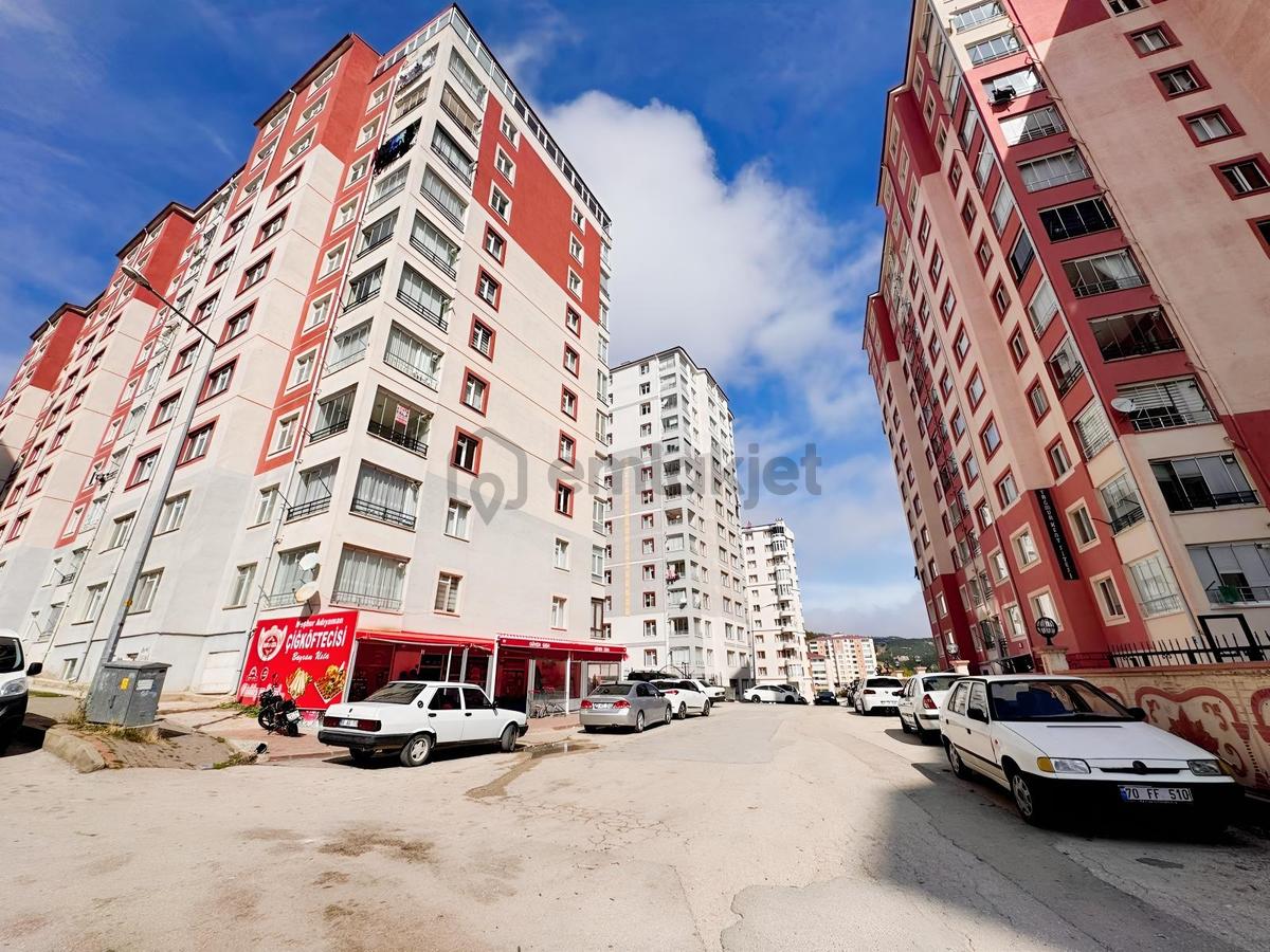 Kentparkta 3+1 Satılık Daire---burcu Emlaktan--- - 30
