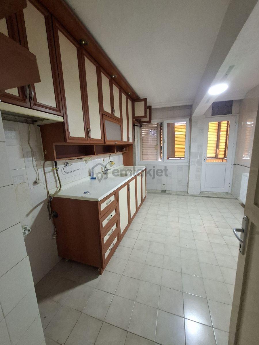 Bornova Osmangazi Kiralık 3+1 Daire - 12