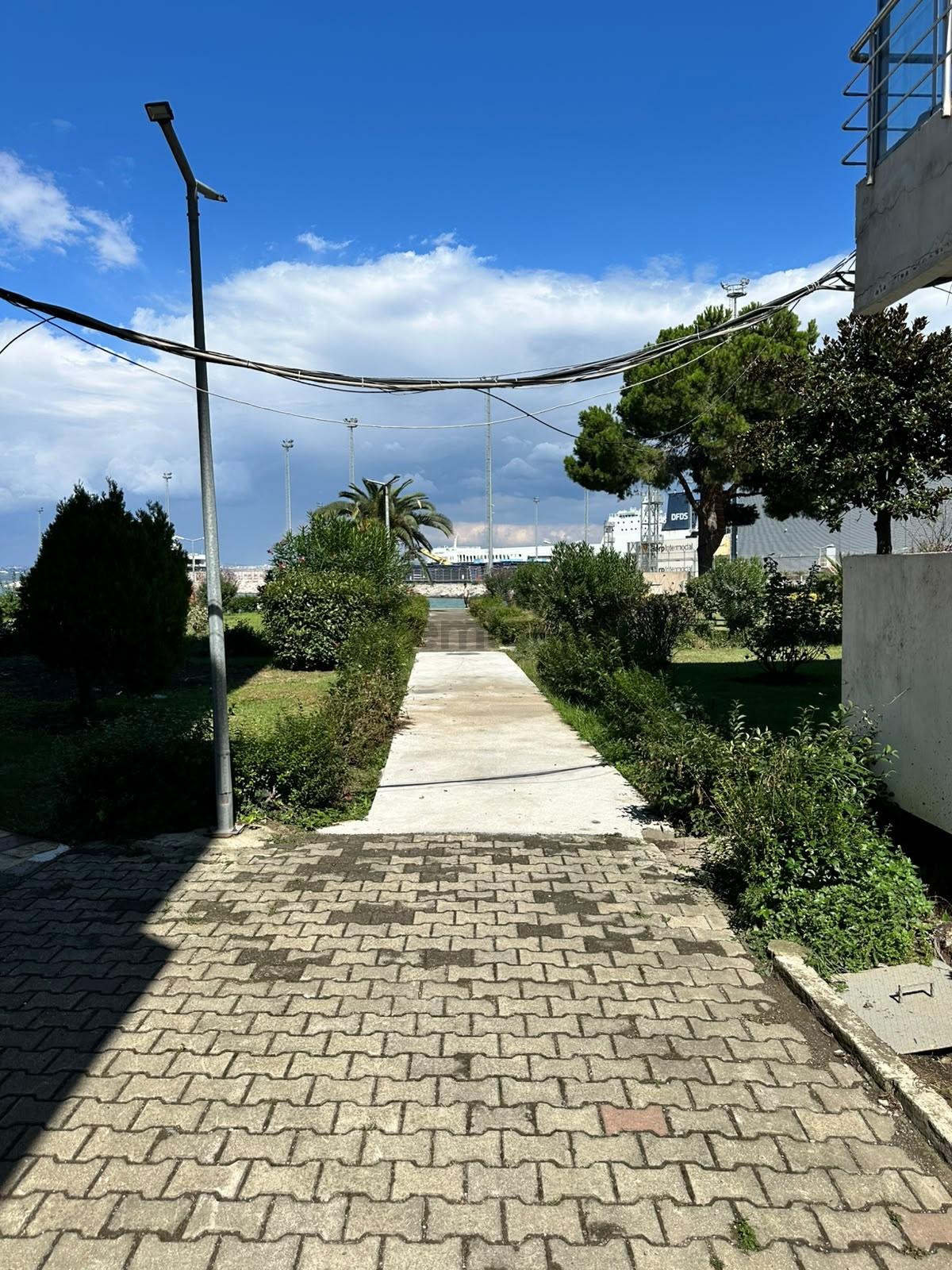 Dantel Sitesi Satılık Daire - 3