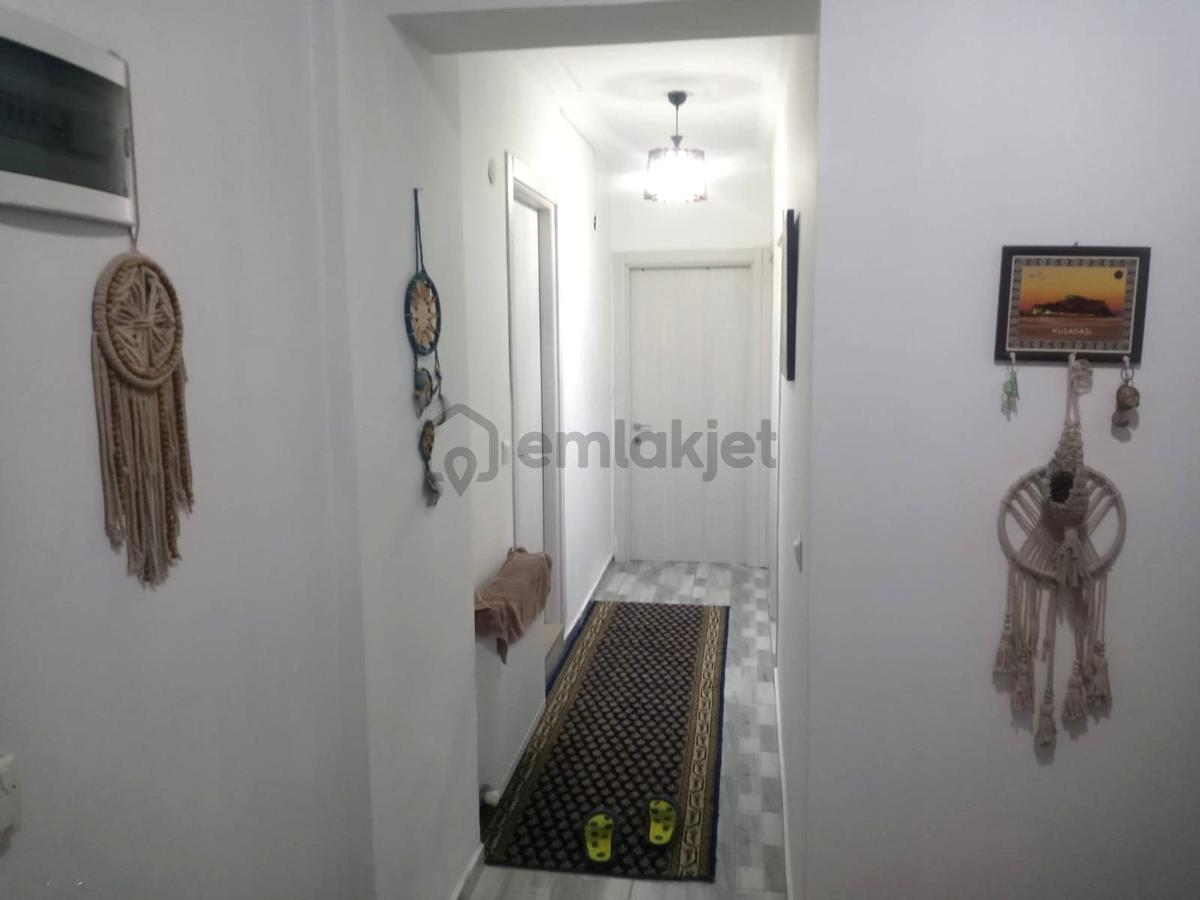Kuşadası'nda Doğalgazlı 3+1 Fırsat Daire! - 10