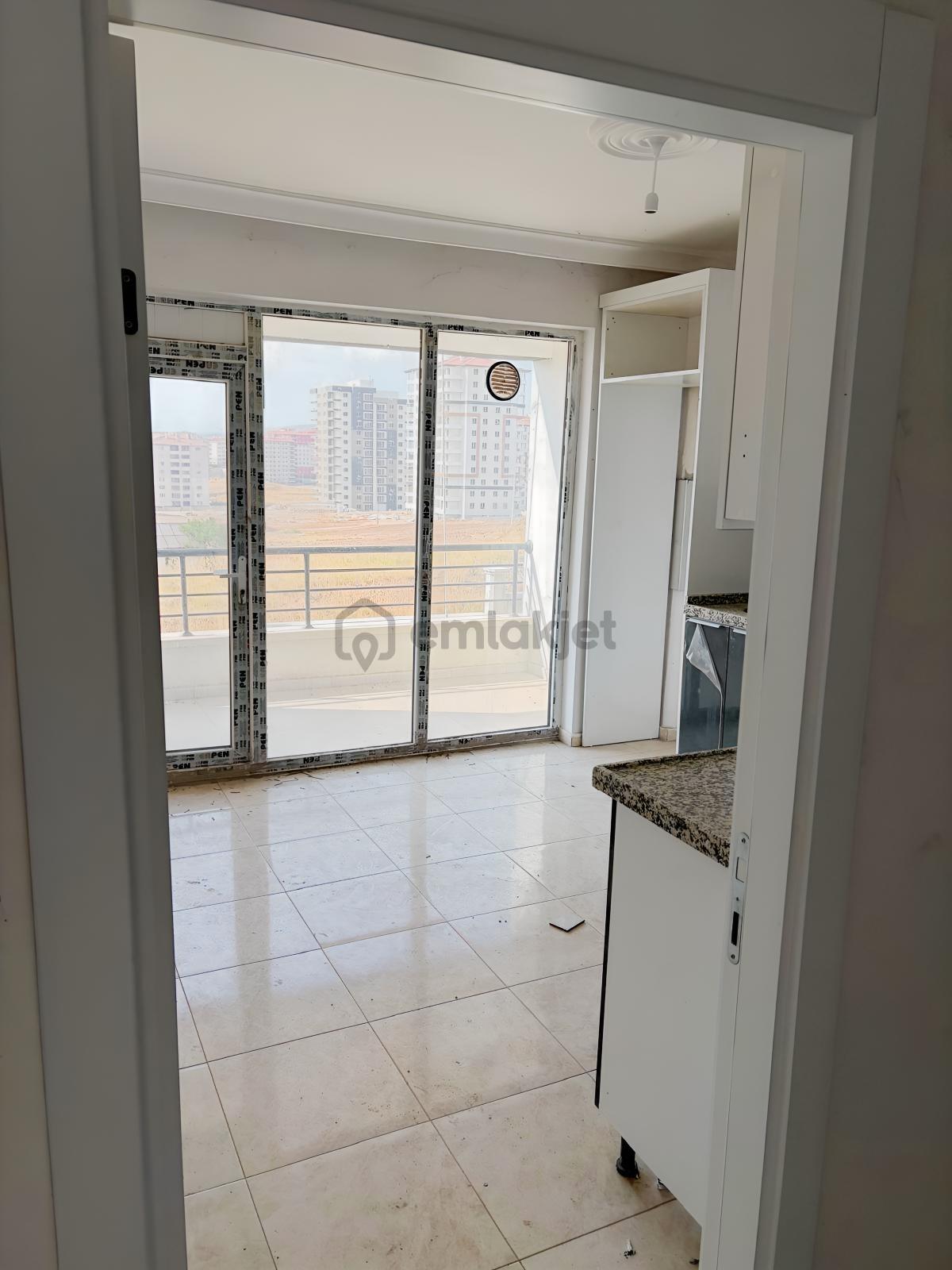 Etimesgut Temelli Alcı Mahallesinde 4+1 Sıfır Satılık Daire - 16