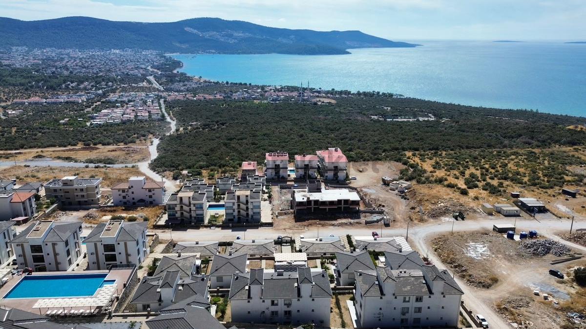 Butik Site İçi Deniz Manzaralı Geniş Bahçeli , 1+1 Daire - 29