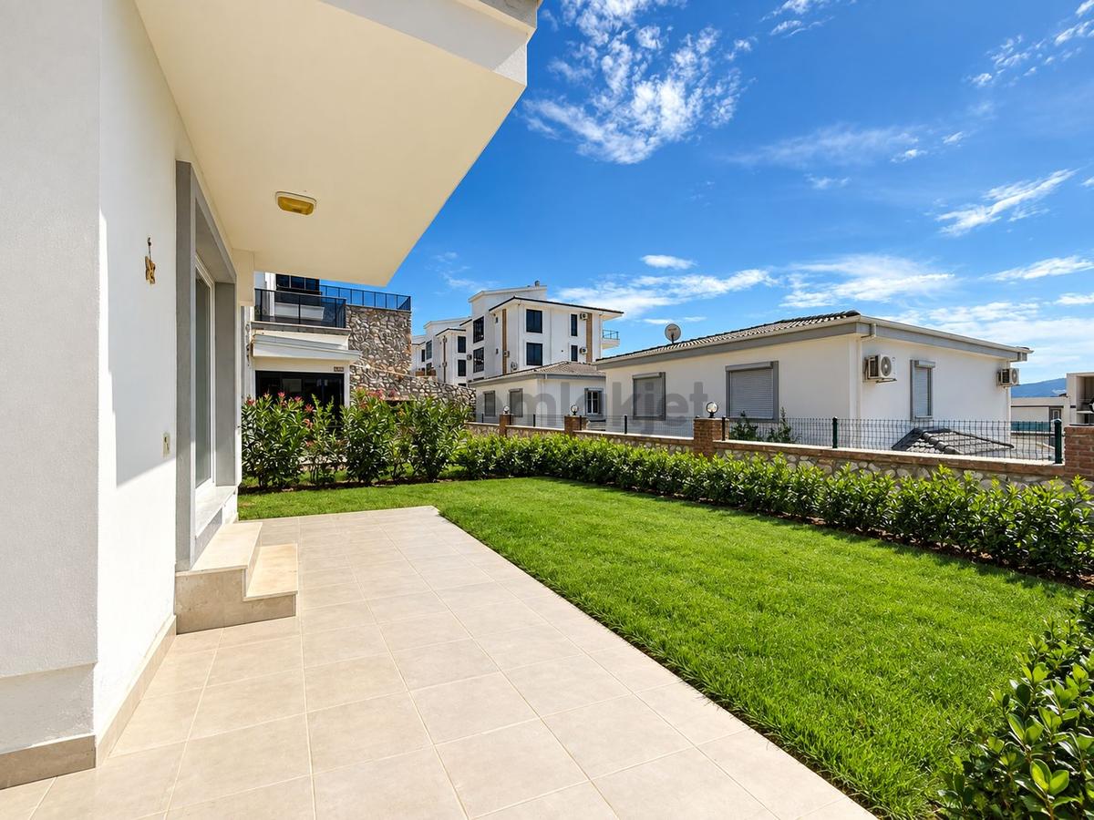 Butik Site İçi Deniz Manzaralı Geniş Bahçeli , 1+1 Daire - 4