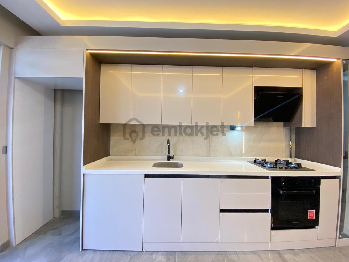 Alaçatı'dan İncek'te Lüks Ara Katta Yerden Isıtmalı 2+1 Daire - 10