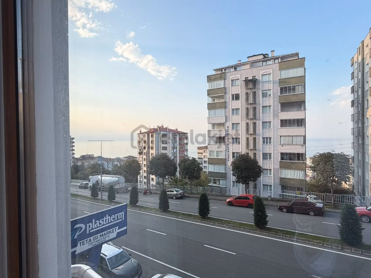 Trabzon Yeşiltepe'de A'dan Z'ye Yenilenmiş 3+1 Satılık Daire - 37