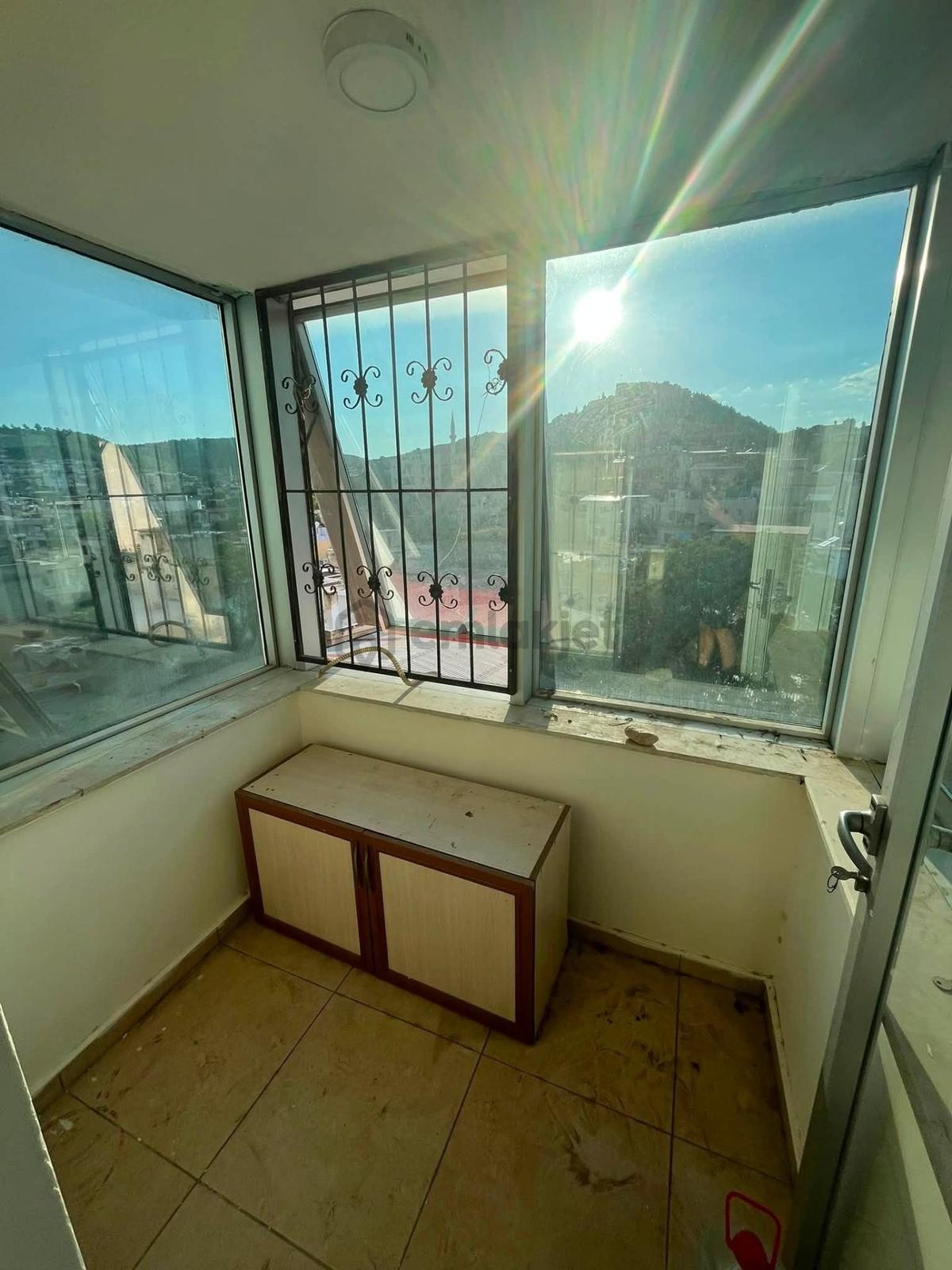 Silifke/çarşı Satılık 2+1 100m2 Daire - 2