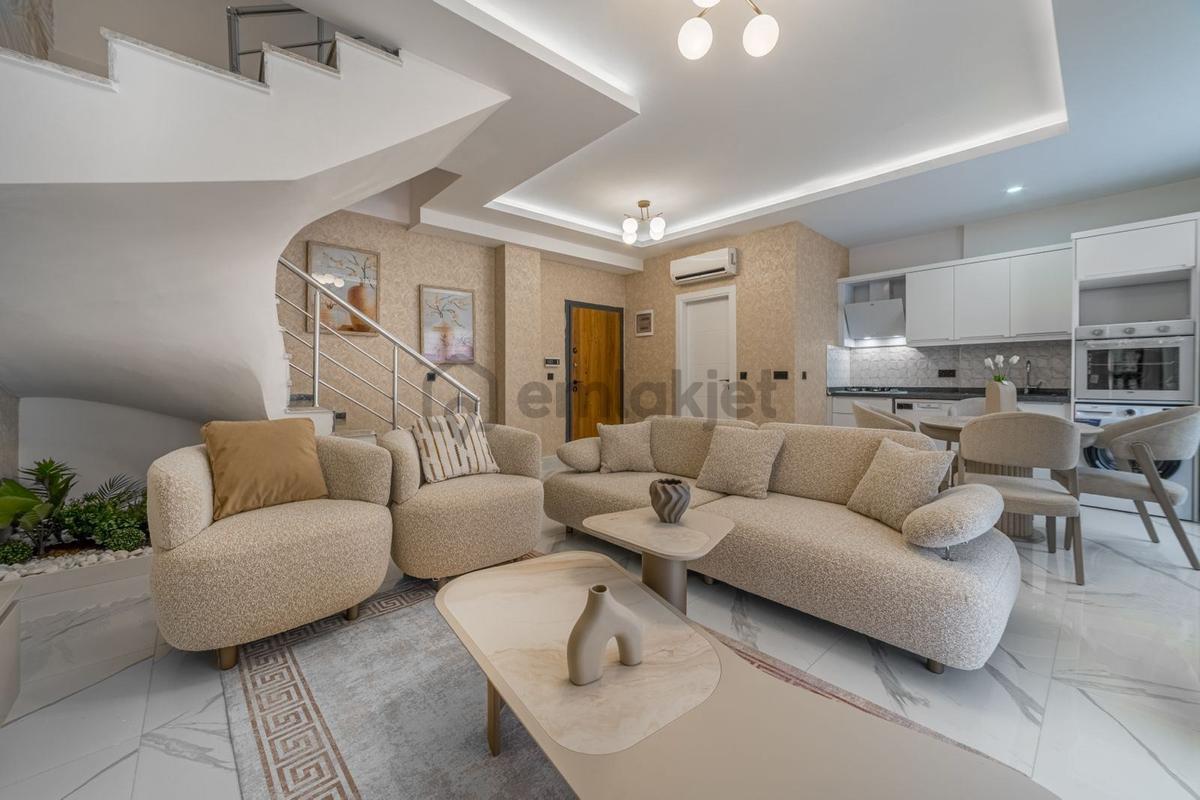Alanya Mahmutlarda Denize Yakın Ultra Lüks 2+1 Penthouse - 4