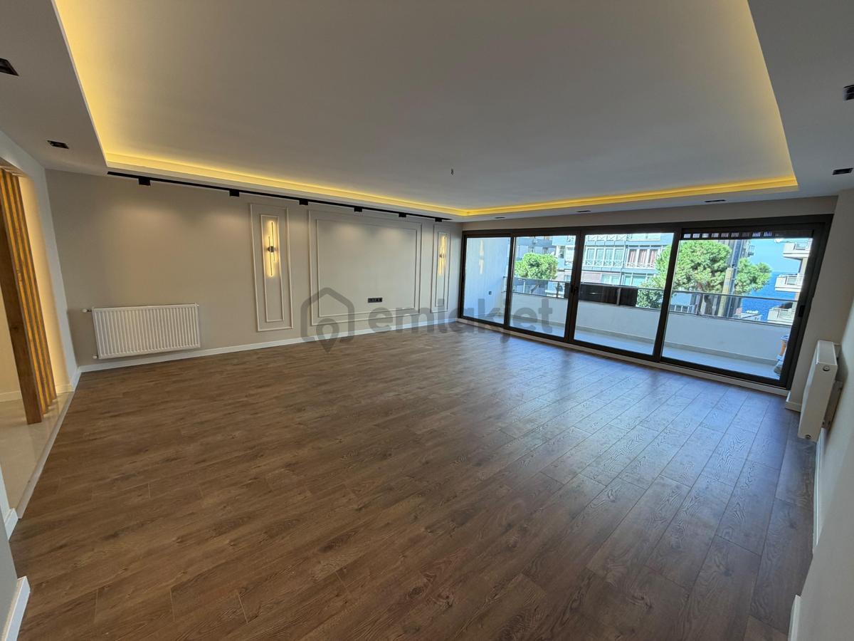 İnönü Cadde Üzerinde Satılık3+1 Modern Yenilenmiş Daire - 34