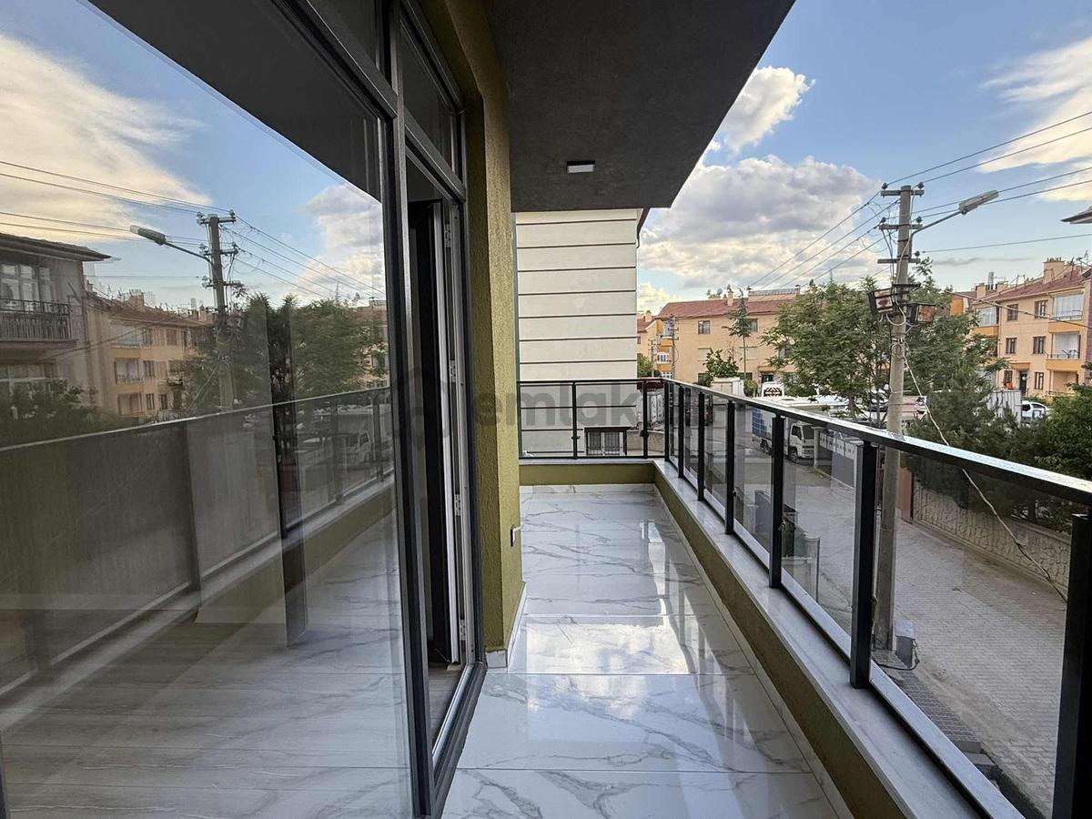 Aydınlıkevler De 2+1 Ara Kat 110 M2 Satılık Sıfır Daire - 5