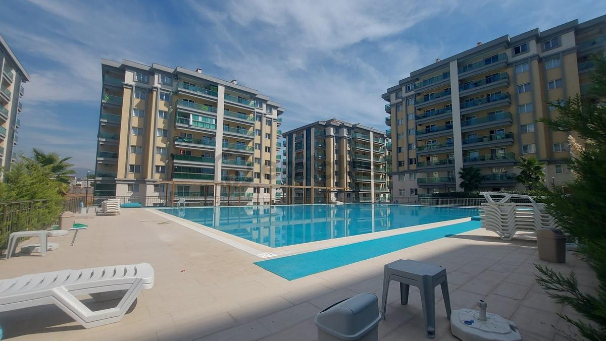 Ali Pehlivanoğlu Sitesi'nde 1+1 Kiralık Daire