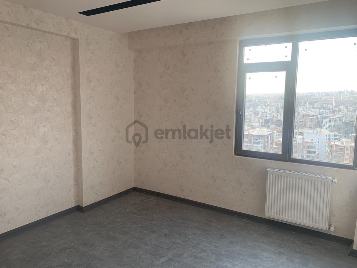 Acil Emlak Güvencesiyle 3 Oda Lüx Daire - 25
