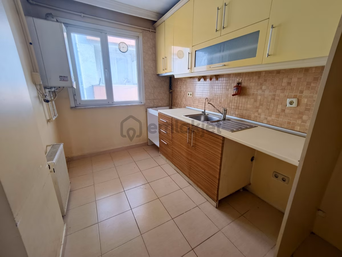 Güneyden Cadde Üzerinde 4+1.145m2 Çift Girişli Dubleks - 13