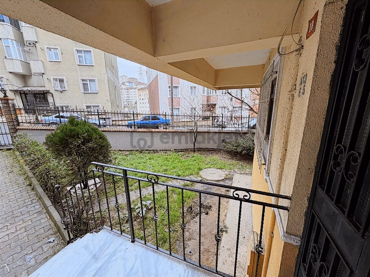 (kyra Yapı) Akşemsettin Site De 2+1 Bakımlı Yüksek Giriş Daire - 13