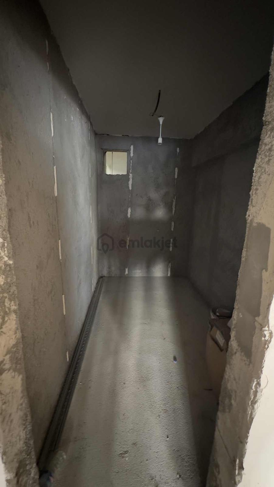 Bahçelievlerde Geniş 2+1 Giriş Kat Sıfır Lüks Daire - 8