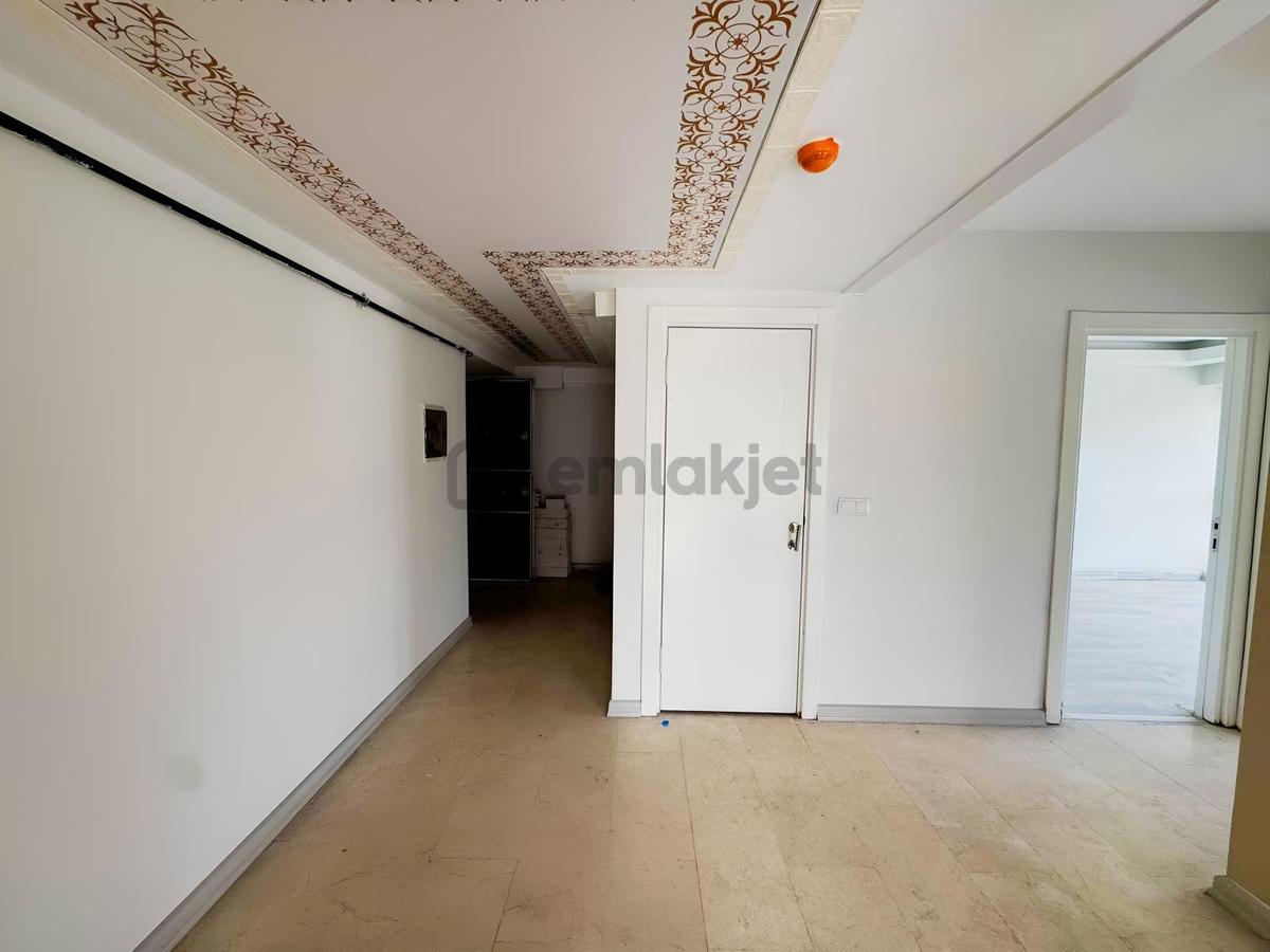 Remax Ten Delta Deluxe Sitesinde Modern Ve Ferah 2+1 Daire - 23