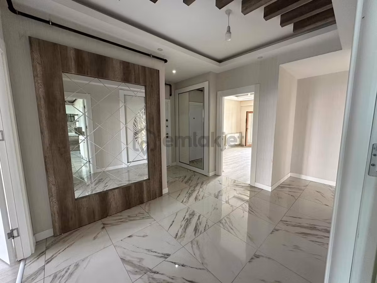 Şehir Hastanesi Civarında Kiralık Daire - 4